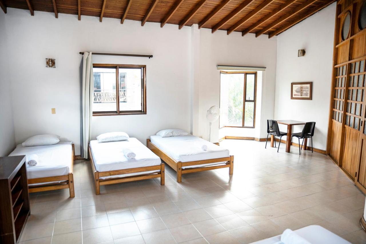 Casa Rosales Hotel Medellin Ngoại thất bức ảnh