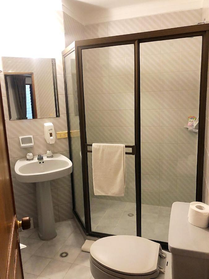 Casa Rosales Hotel Medellin Ngoại thất bức ảnh